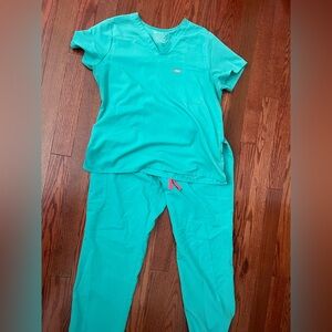 Women's Teal Scrub Set